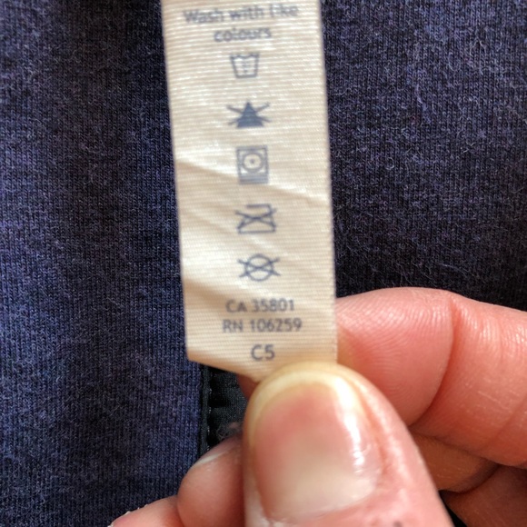 Lululemon zip up - Picture 6 of 6